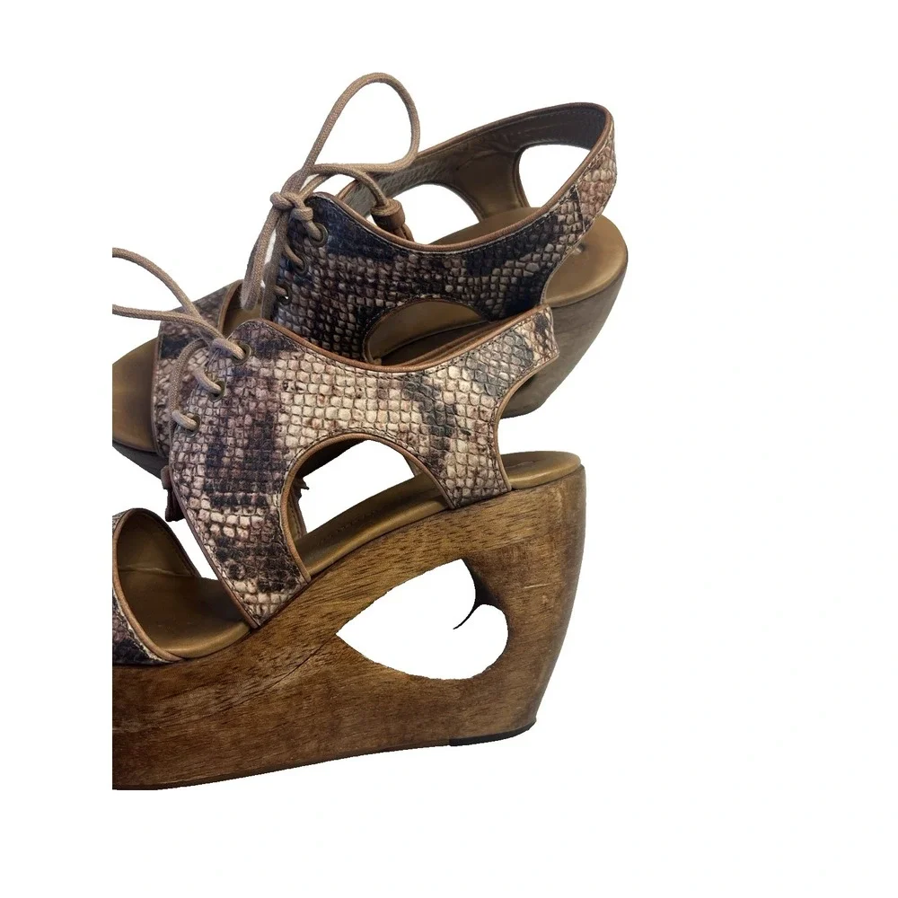 Anthropologie Schuler & Sons Wedges Women 7B Leather Reptile‎ Wood Heels Naja